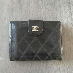 Vintage Chanel Compact Leather Wallet Luxury Classic